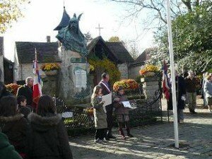 armistice2 Honoring Barbizon heroes on 11/10